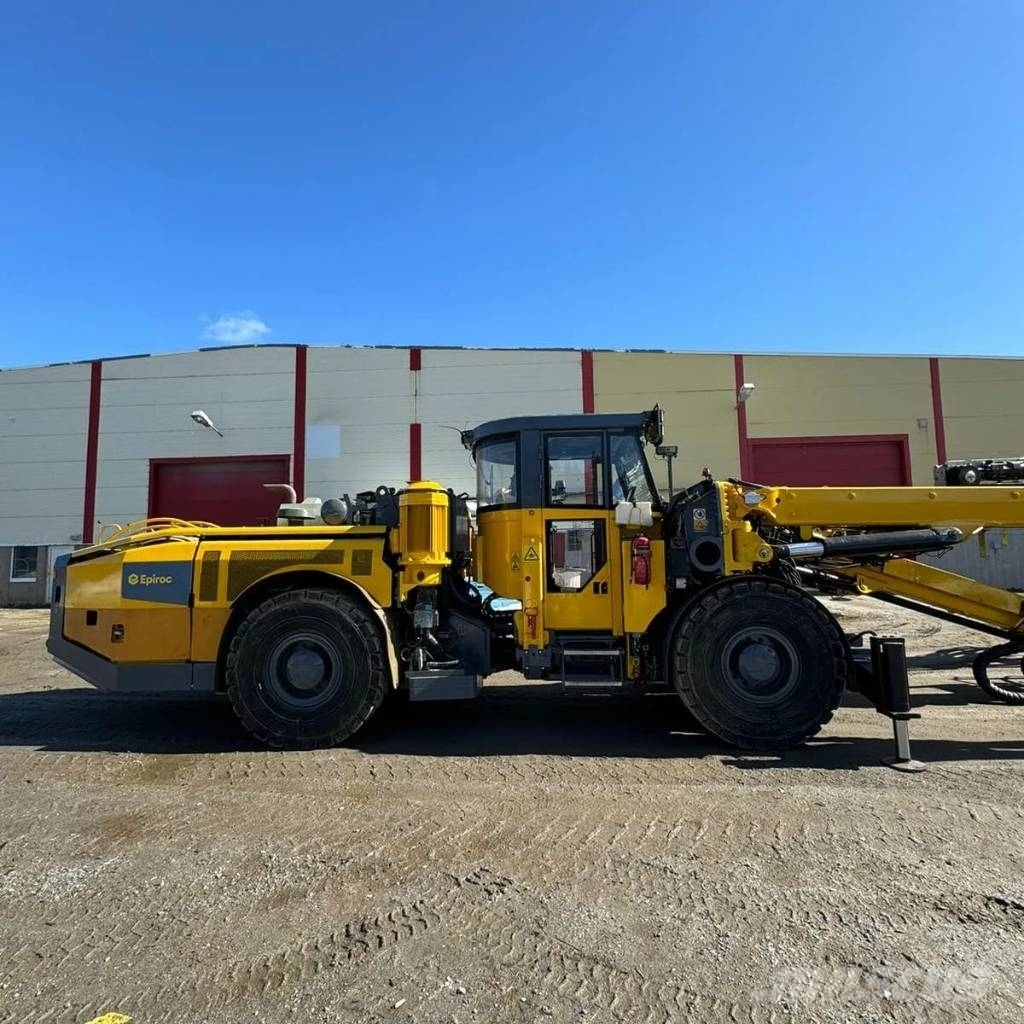 ATLAS COPCO BOOMER E2C